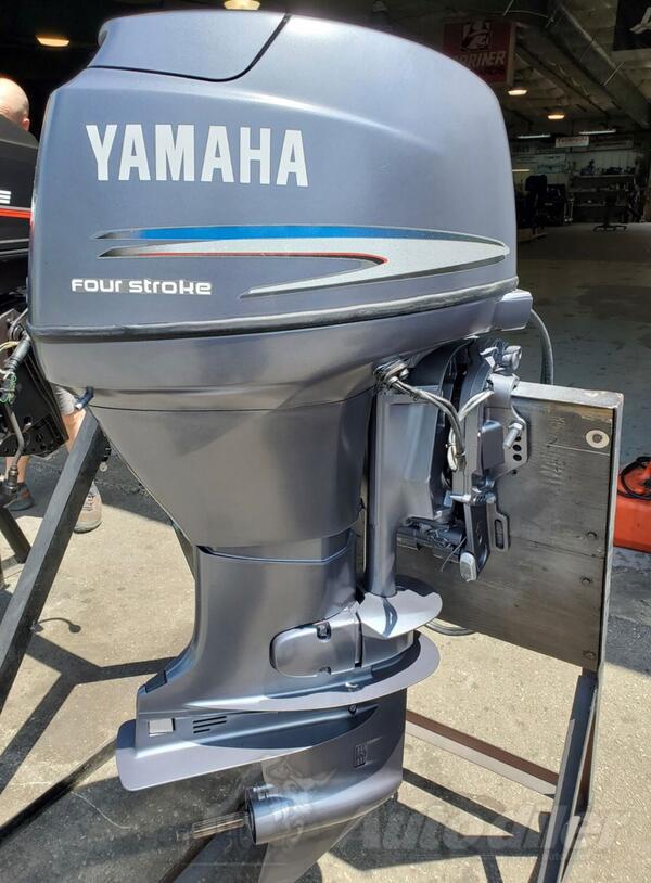 Yamaha - Yamaha 40 4t - Motori za plovila