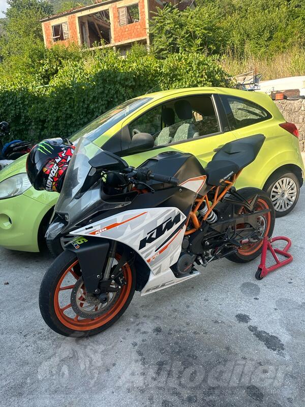 KTM - RC390