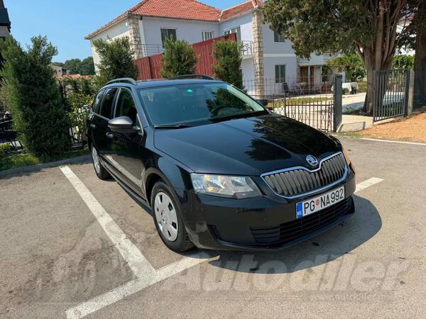 Škoda - Octavia