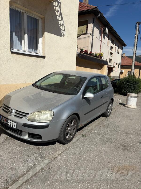 Volkswagen - Golf 5 - 1.9