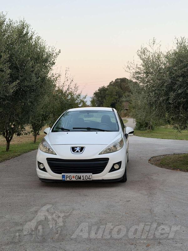 Peugeot - 207 - 1.4 hdi