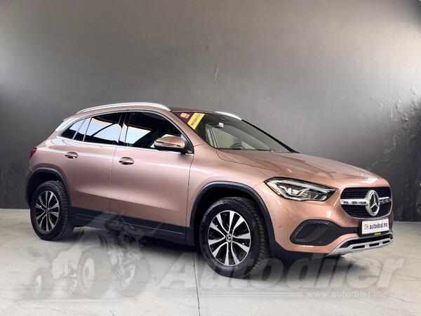 Mercedes Benz - GLA 200 - 2.0 - 150 KS