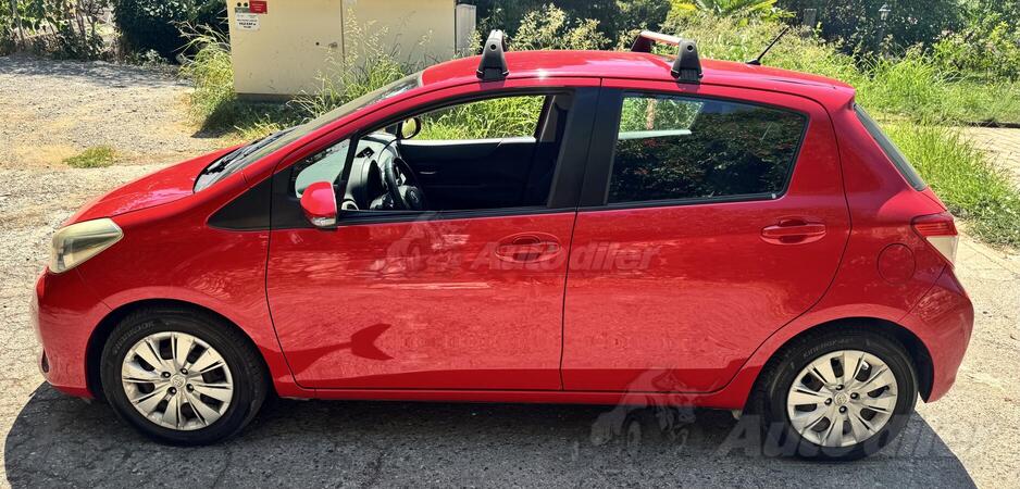 Toyota - Yaris - 1.33 AT