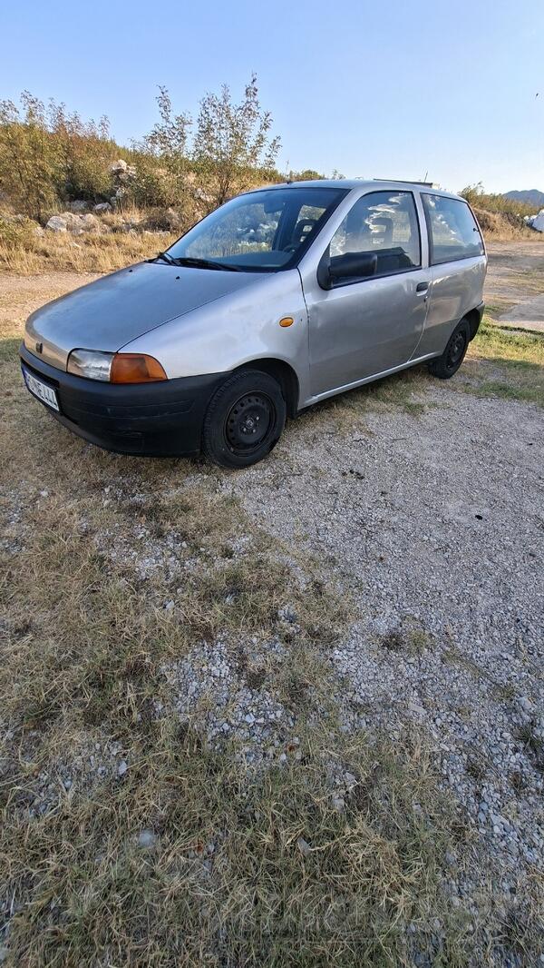 Fiat - Punto - 1.1 Benzin