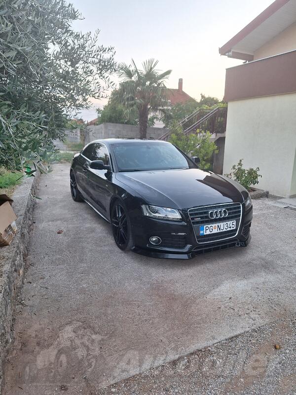 Audi - A5 - 2700