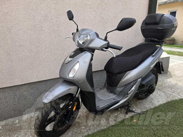 SYM - 125 cc