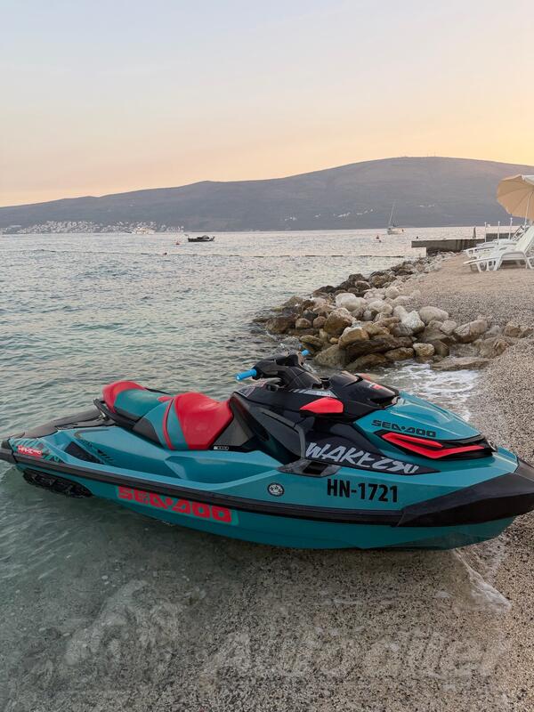 Sea-Doo - Wake Pro 230