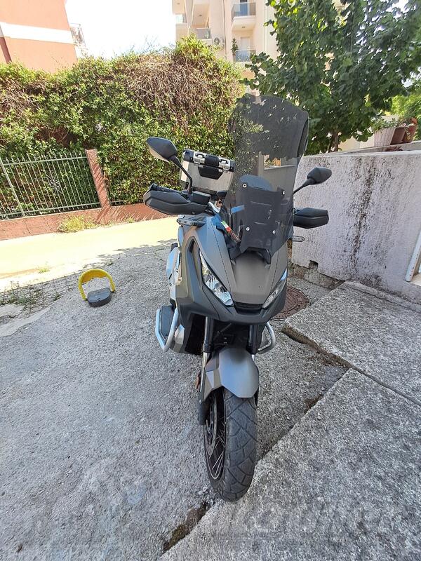 Honda - x adv 750