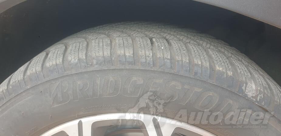 Bridgestone - Blizak LM005 zimska - Zimska guma