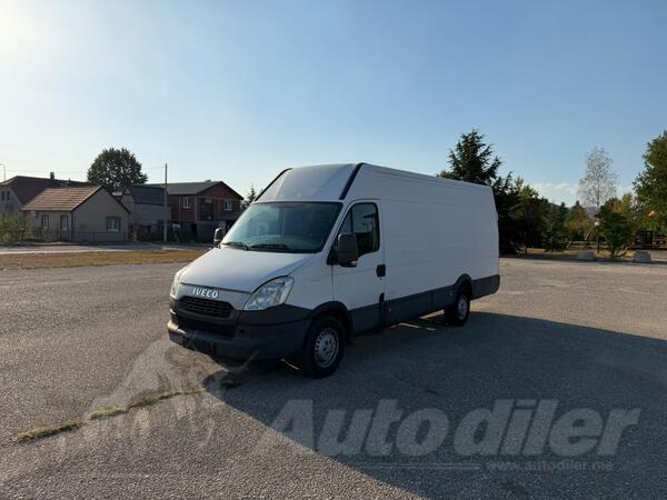 Iveco - 35S15