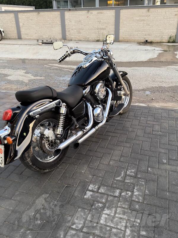 Kawasaki - 1500 clasic