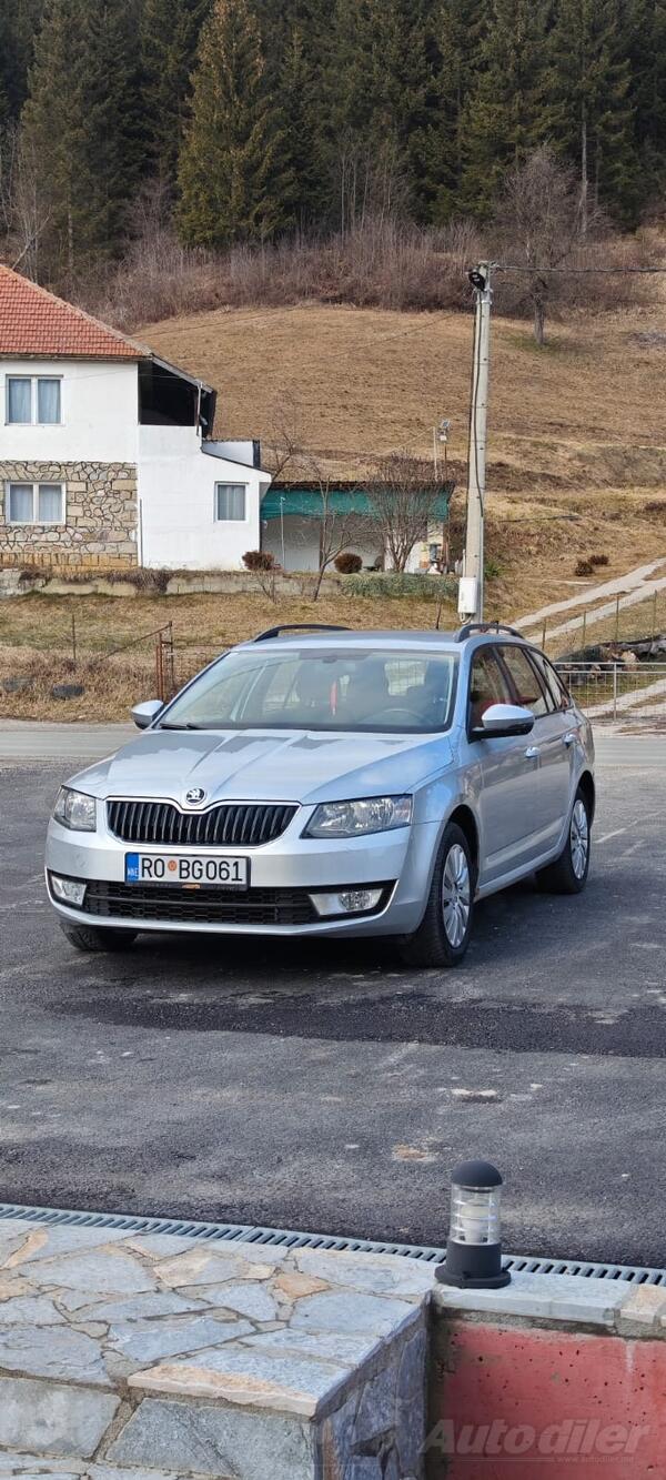 Škoda - Octavia - 1.6