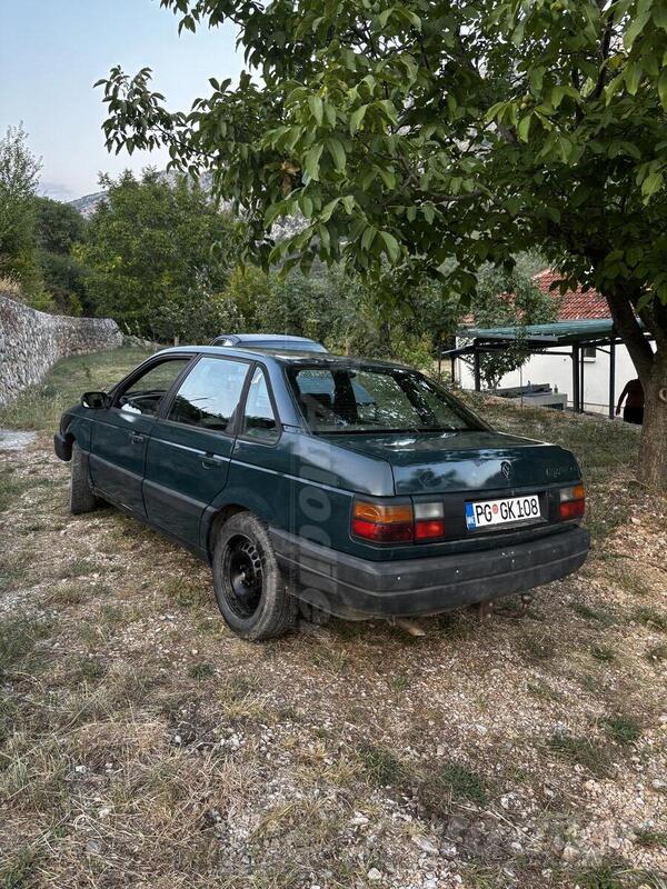 Volkswagen - Passat - 1.9 66kw