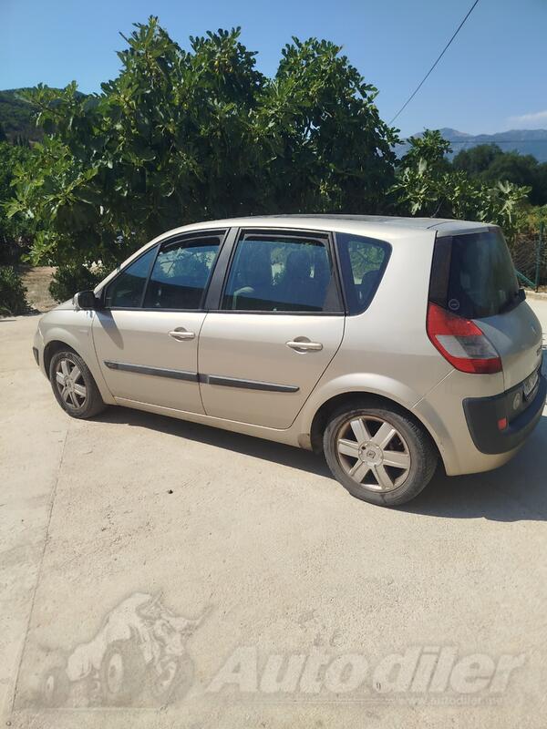 Renault - Scenic - 1.5 dci