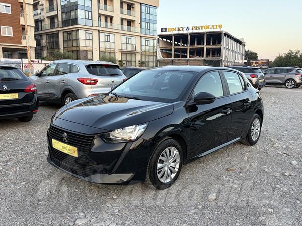 Peugeot - 208