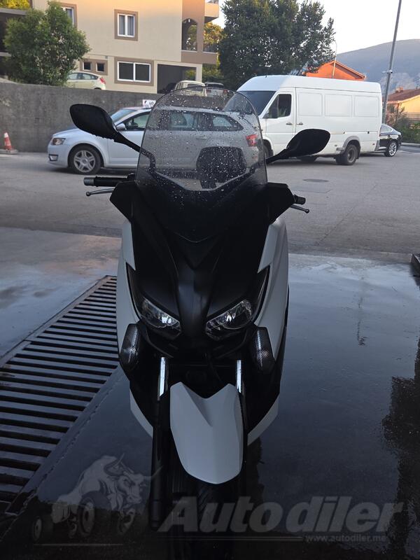 Yamaha - YP250 R X-MAX