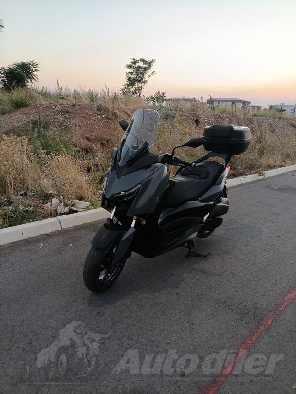 Yamaha - X MAX TECHMAX