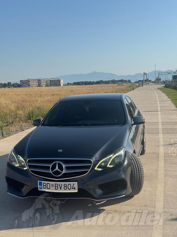Mercedes Benz - E 200 - 2.2CDI
