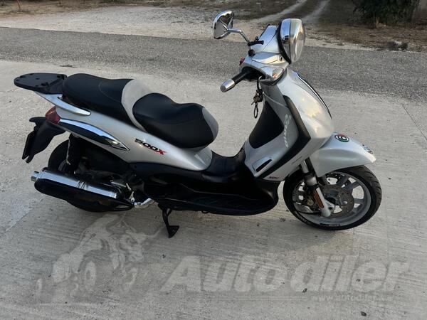 Piaggio - beverly