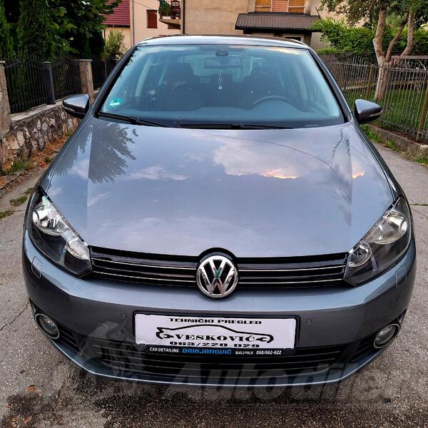 Volkswagen - Golf 6 - 1.6 TDI TEAM