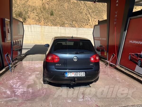 Volkswagen - Golf 5 - 1,9