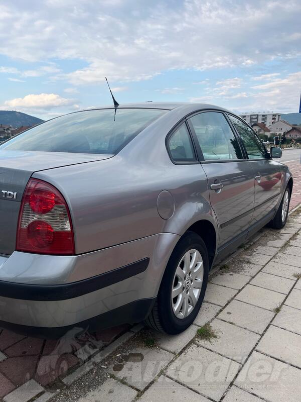 Volkswagen - Passat - 1.9