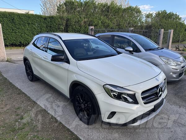 Mercedes Benz - GLA 200 - GLA 200 CDI