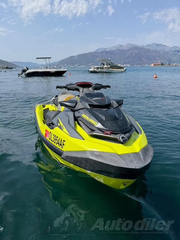 Sea-Doo - RXT-X RS