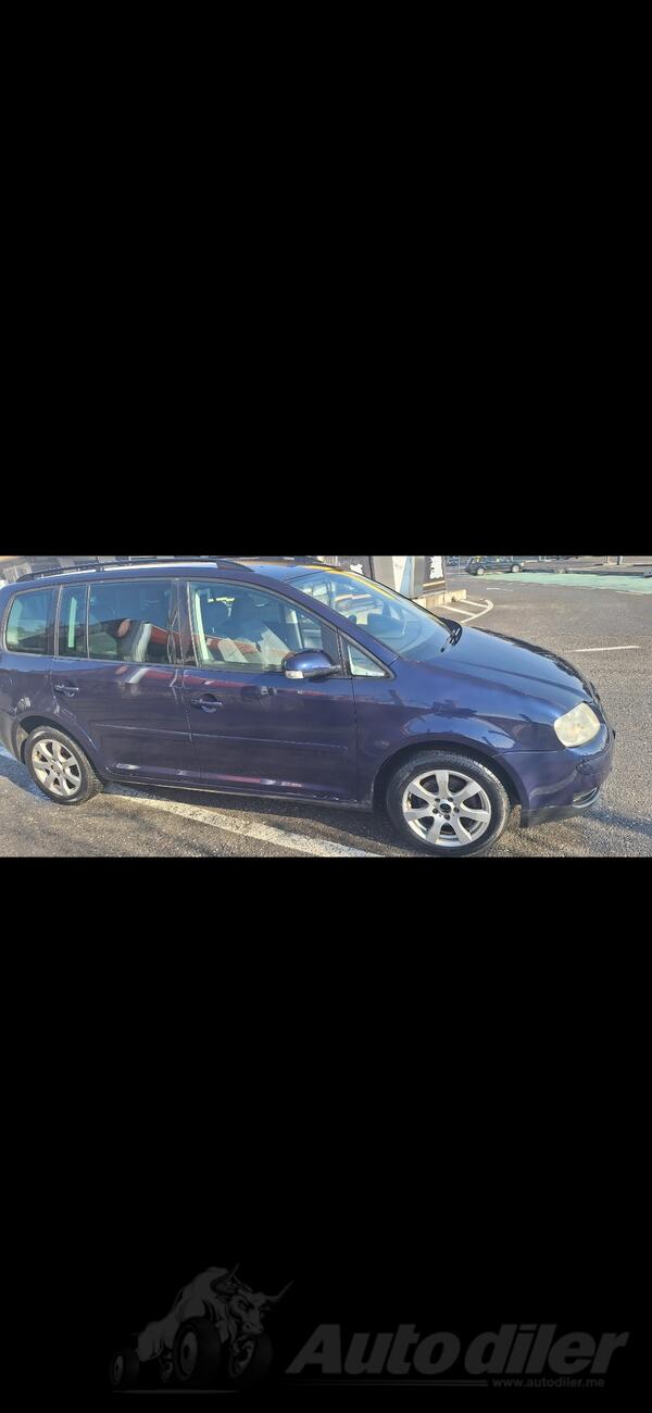 Volkswagen - Touran - 2.0