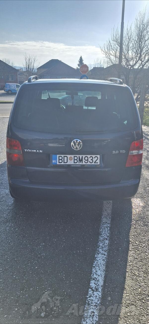 Volkswagen - Touran - 2.0