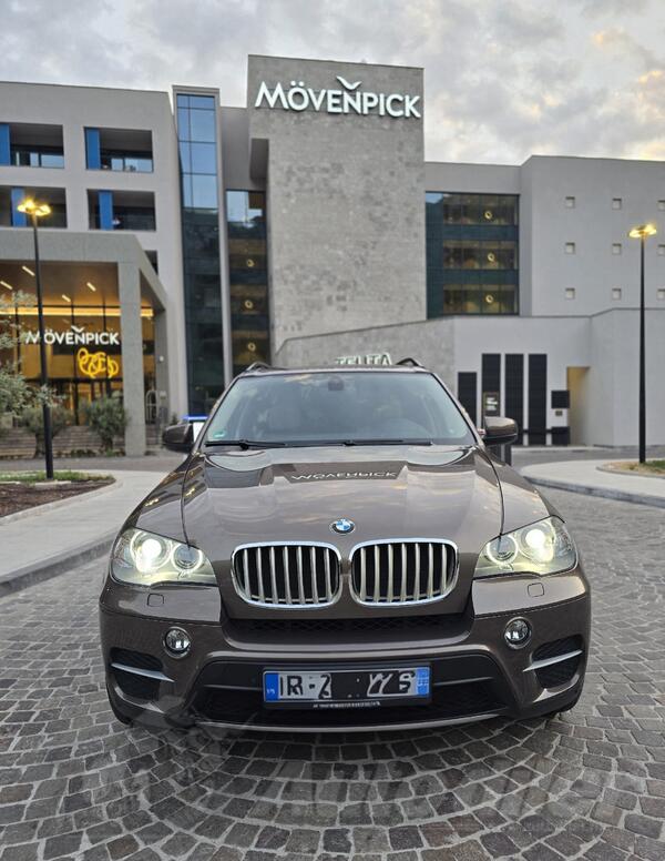 BMW - X5 - 3.0 xDrive 180kw
