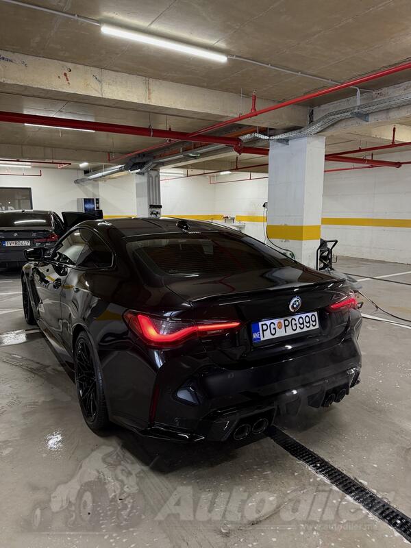 BMW - M4 - COMPETITION