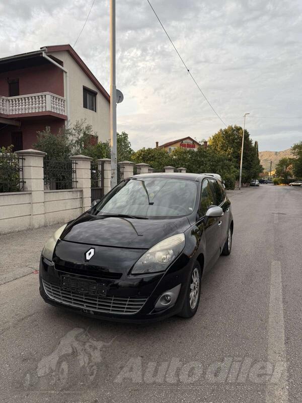 Renault - Scenic - 1.5