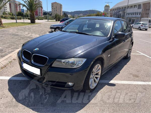 BMW - 318 - D
