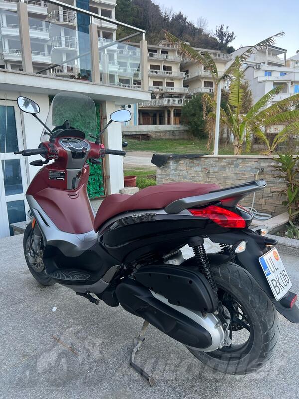 Piaggio - beverly