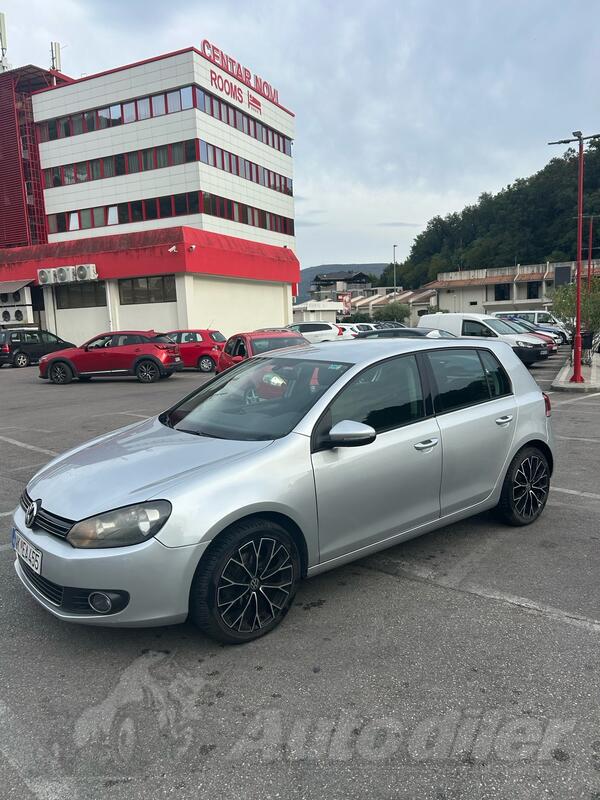 Volkswagen - Golf 6 - 2.0 TDI 103kw
