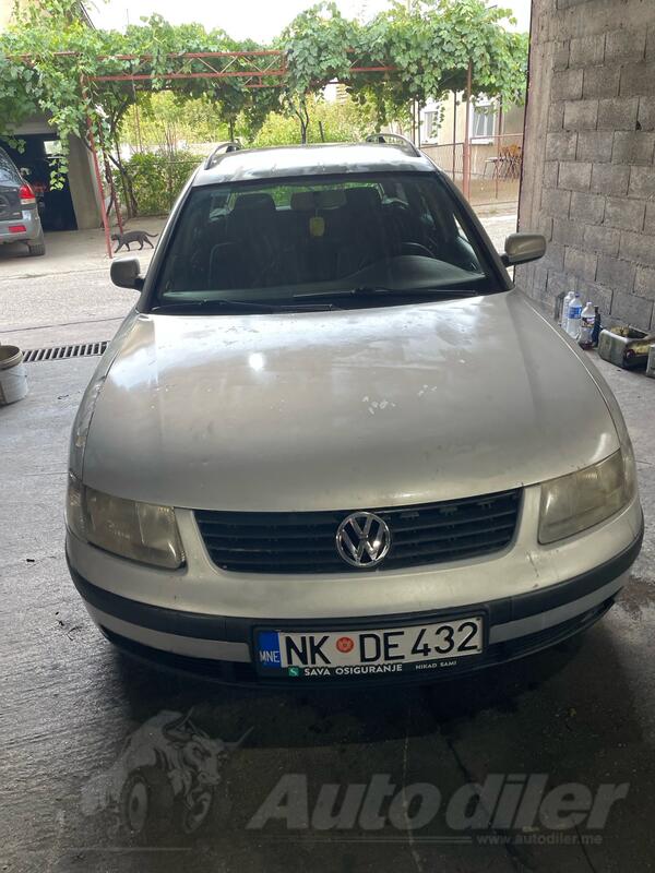 Volkswagen - Passat - 1.9