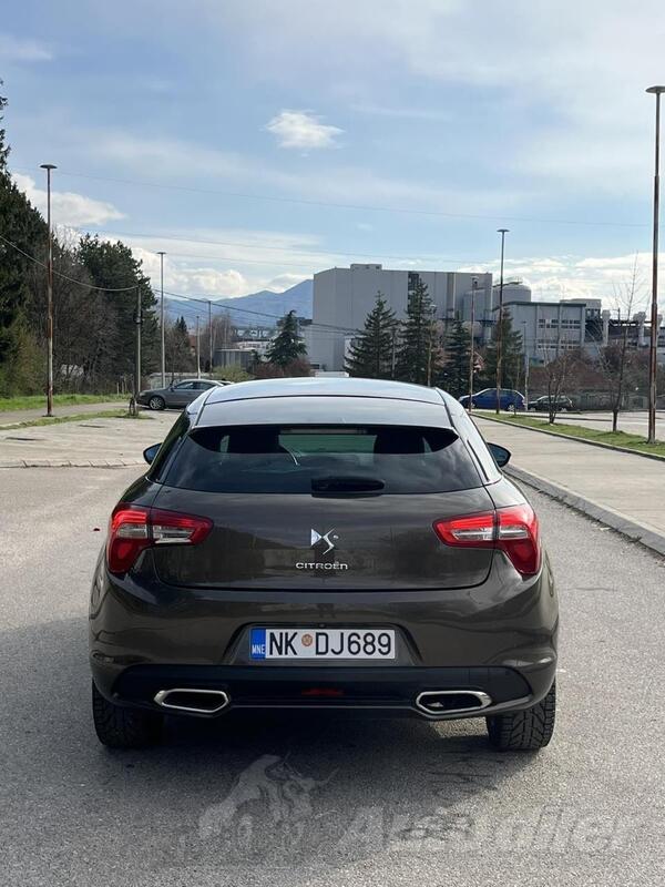 Citroen - DS5 - 2.0