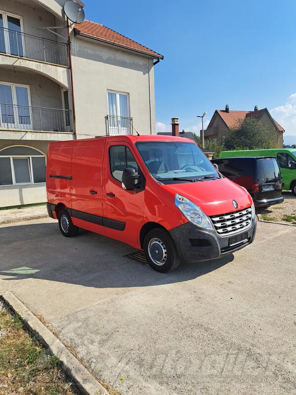 Renault - 2.3 dci