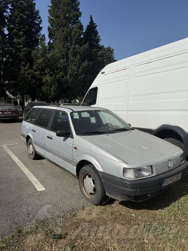 Volkswagen - Passat - 1.8