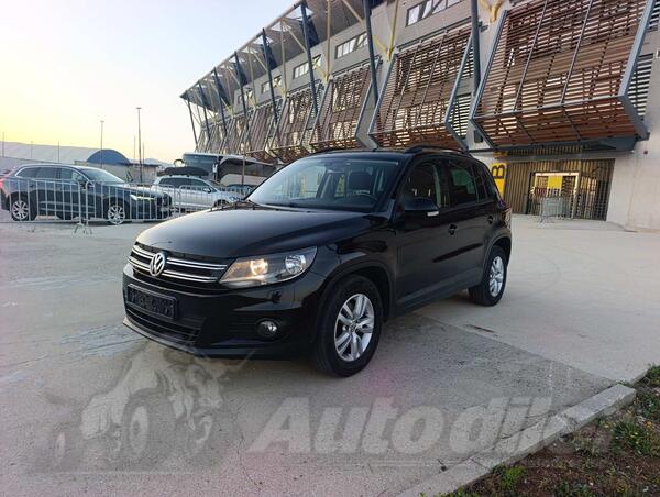 Volkswagen - Tiguan - 2.0 TDI