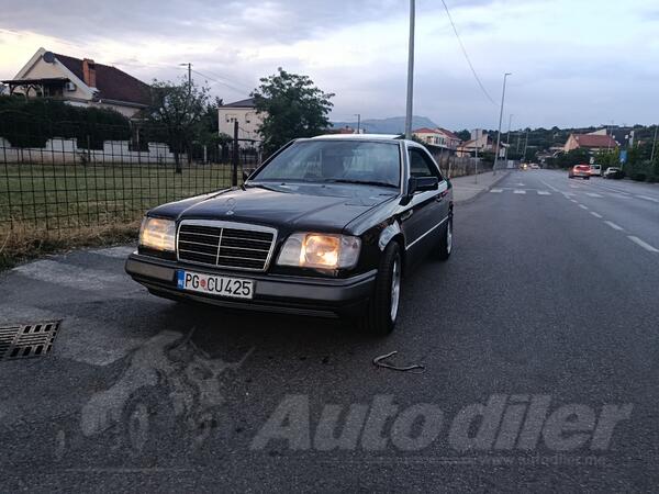Mercedes Benz - E 220 - E220