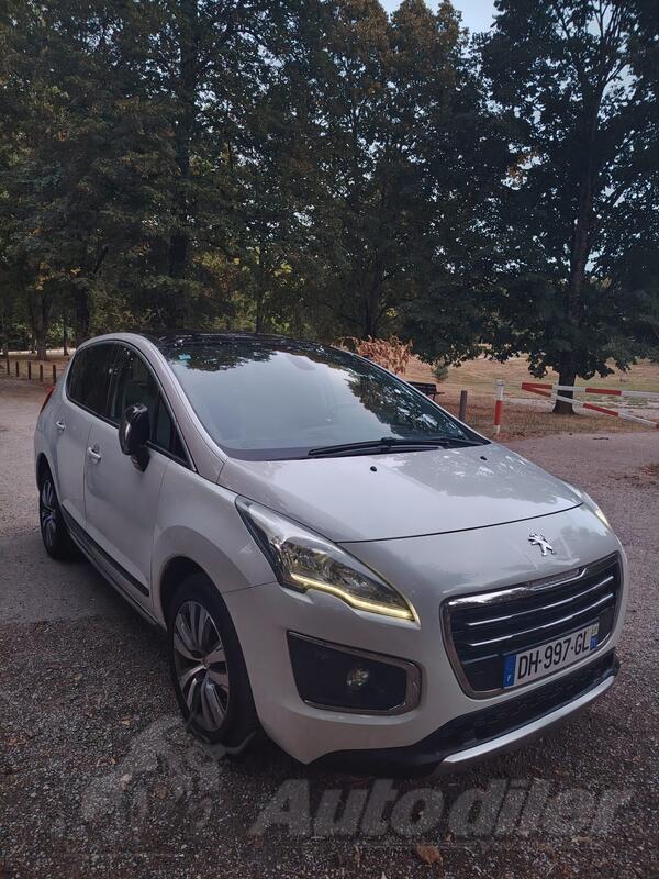 Peugeot - 3008 - 1.6 E-HDI 114 ALLURE