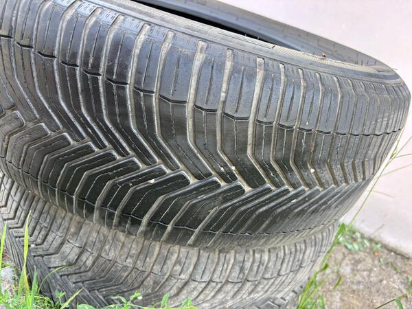Michelin - m+s - All-season tire