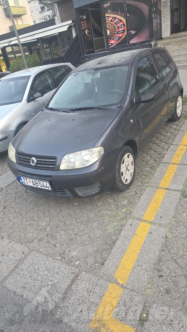 Fiat - Punto - 1.2