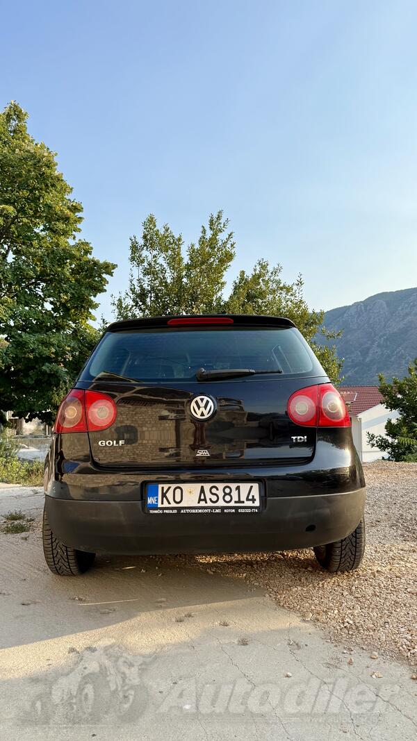 Volkswagen - Golf 5 - 1.9 tdi
