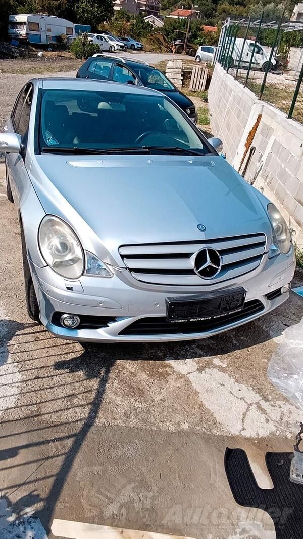 Mercedes Benz - R 320 - 3.000 kubika