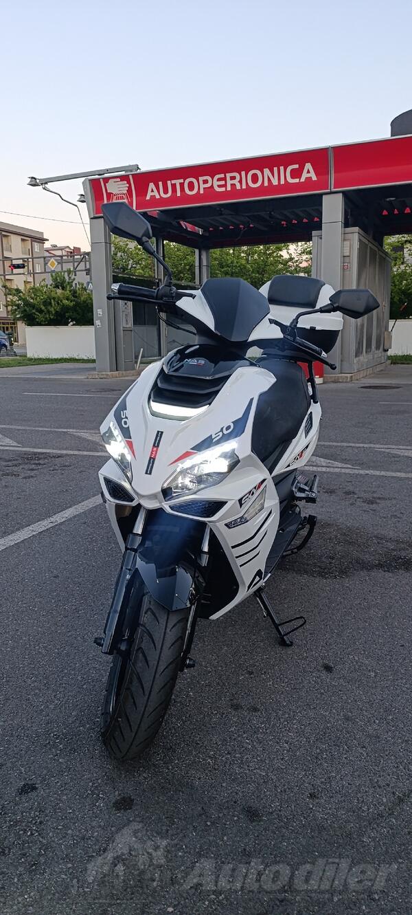 NAS - SKAY SUPERSPORT 4T
