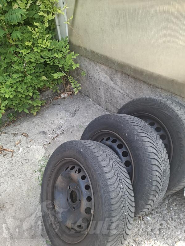 Fabričke felne i goodyear gume