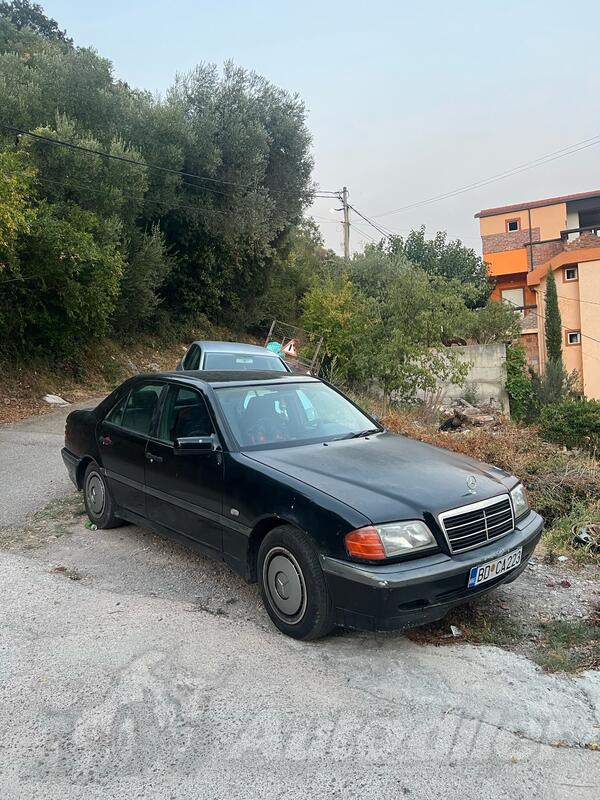 Mercedes Benz - C 220 - 2.2